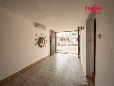 Prodej rodinného domu, 245 m² - 2