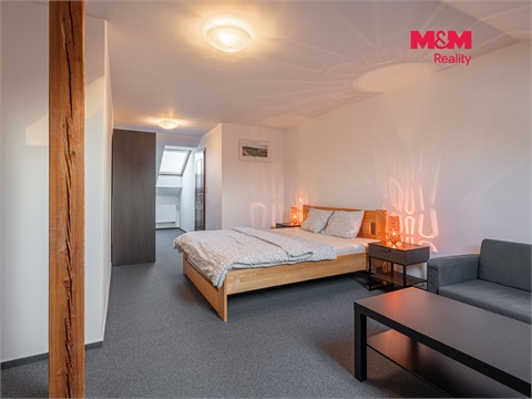 Prodej rodinného domu, 245 m² 26