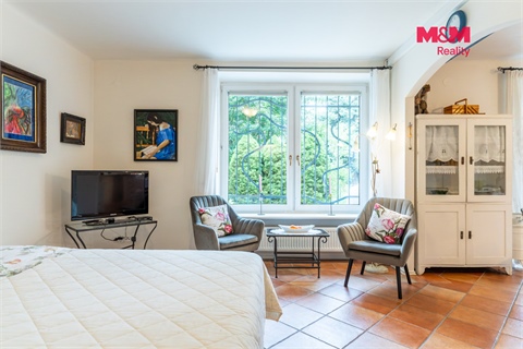 Prodej atypického bytu, 66 m² 8