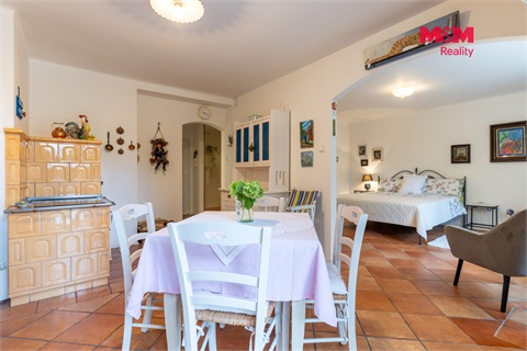 Prodej atypického bytu, 66 m² - 0