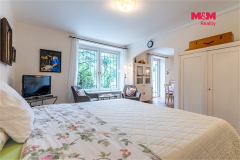 Prodej atypického bytu, 66 m² - 8