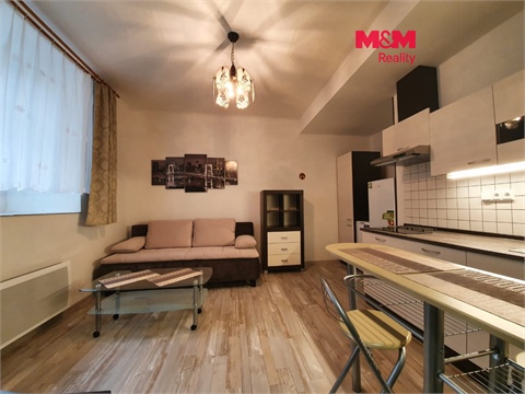 Pronájem bytu 1kk, 25 m² 0