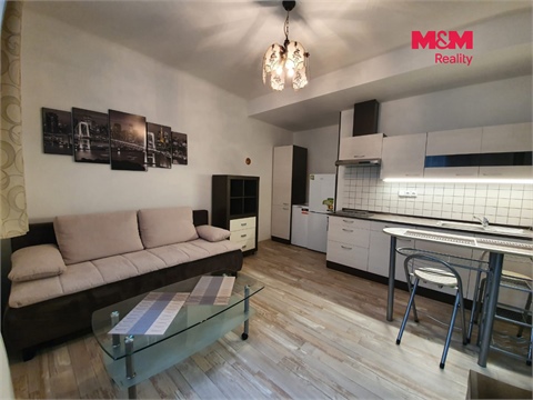Pronájem bytu 1kk, 25 m² - 0