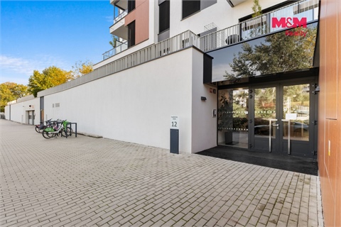 Prodej bytu 3kk, 83 m² 28