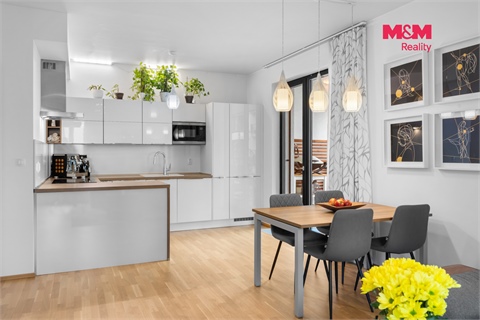 Prodej bytu 3kk, 83 m² - 4