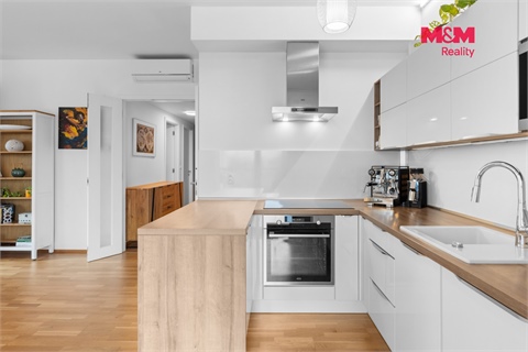 Prodej bytu 3kk, 83 m² - 6