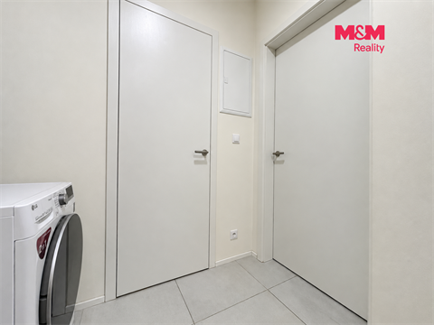 Pronájem bytu 1kk, 32 m² 8