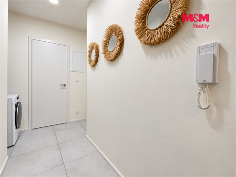 Pronájem bytu 1kk, 32 m² 10