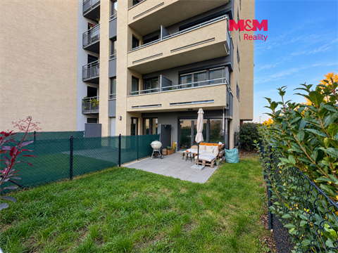 Pronájem bytu 1kk, 32 m² 0