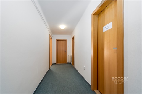 Pronájem kanceláře, 15 m² 8