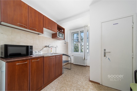 Pronájem kanceláře, 15 m² 10