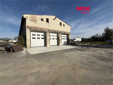 Pronájem skladu / haly, 119 m² 0