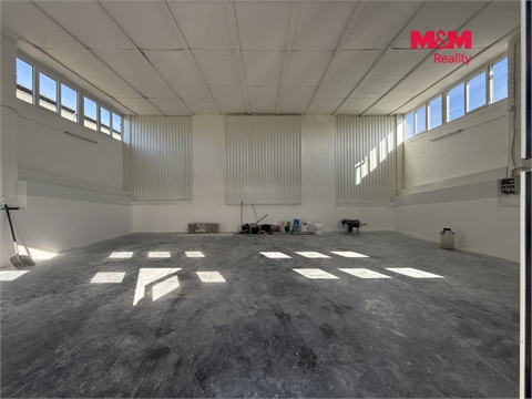 Pronájem skladu / haly, 119 m² - 0