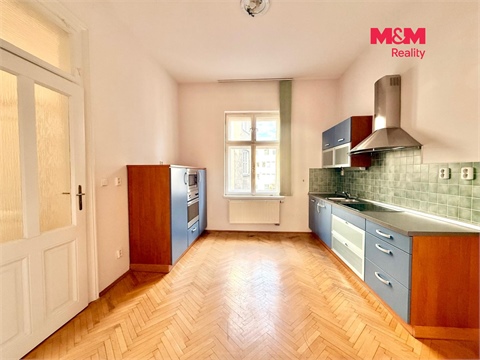 Pronájem kanceláře, 84 m² 2