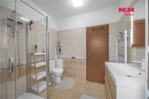 Prodej rodinného domu, 118 m² - 14