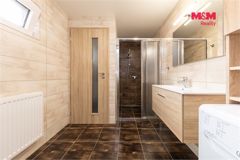 Prodej rodinného domu, 290 m² 6