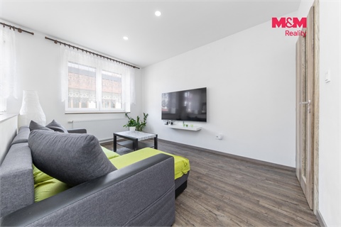 Prodej rodinného domu, 290 m² 16