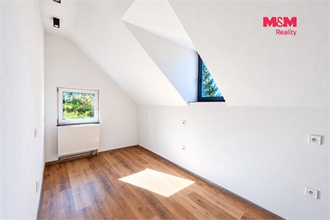 Prodej bytu 4+1, 80 m² - 18
