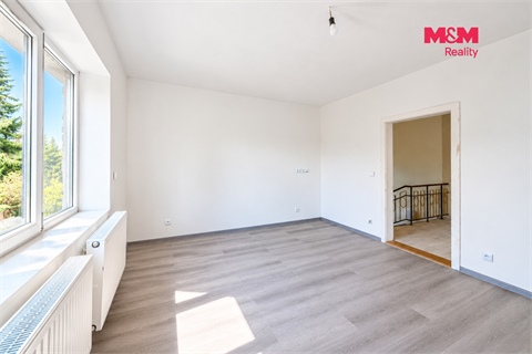 Prodej bytu 4+1, 80 m² 22