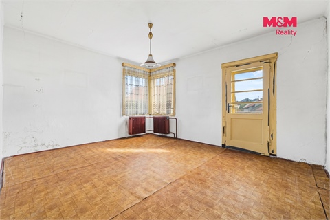 Prodej rodinného domu, 250 m² - 10