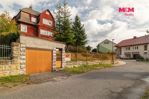Prodej rodinného domu, 250 m² 2