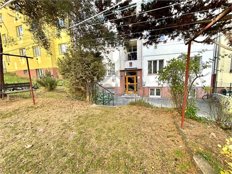 Prodej bytu 2+1, 77 m² - 2