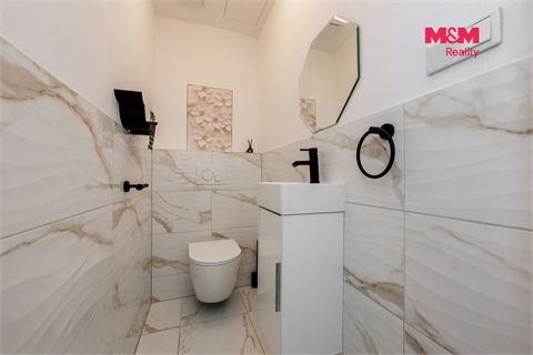 Prodej bytu 2kk, 65 m² 12