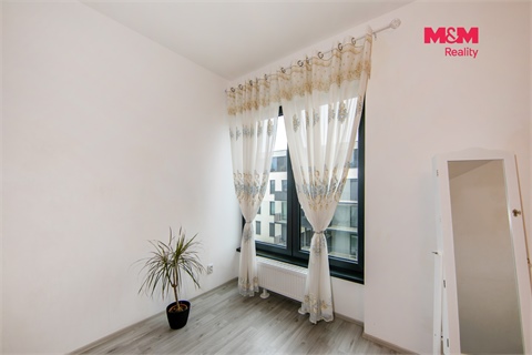 Prodej bytu 2kk, 65 m² - 12
