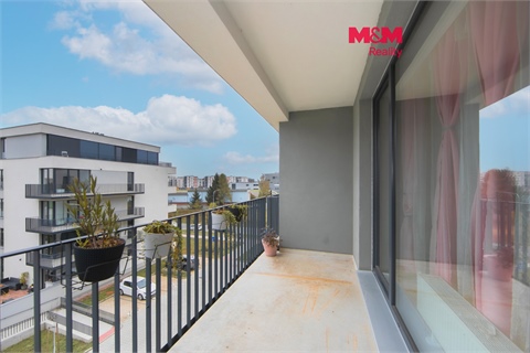 Prodej bytu 2kk, 65 m² 0