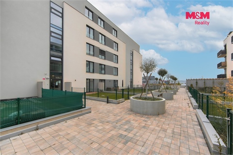 Prodej bytu 2kk, 65 m² 18