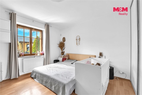Prodej rodinného domu, 322 m² 10