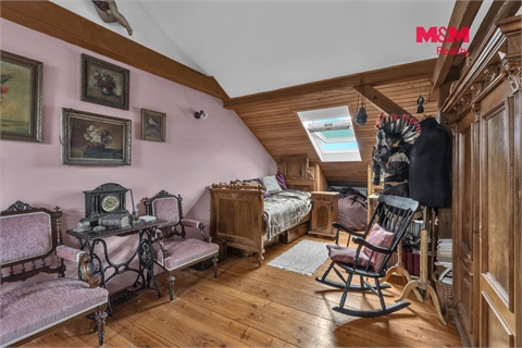 Prodej rodinného domu, 322 m² - 2
