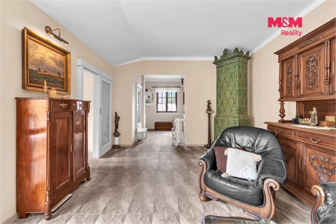 Prodej rodinného domu, 322 m² - 4