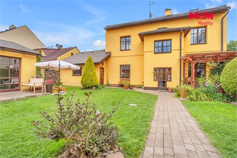 Prodej rodinného domu, 322 m² 12