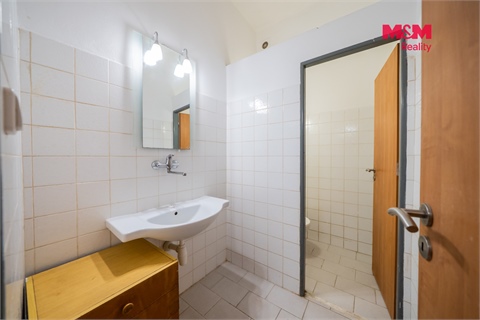Prodej komerčního objektu, 99 m² - 16