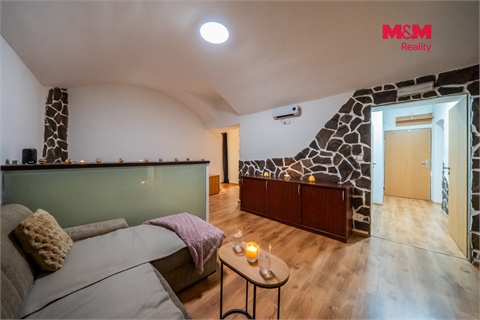 Prodej komerčního objektu, 99 m² - 0
