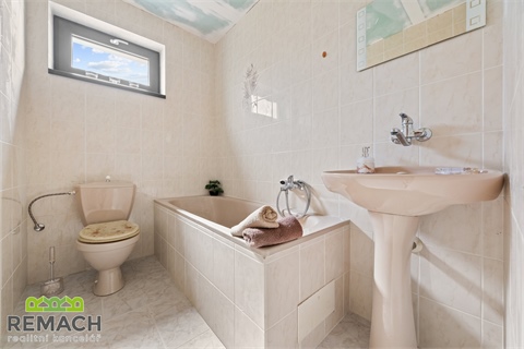 Prodej rodinného domu, 123 m² 8
