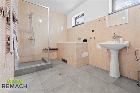 Prodej rodinného domu, 123 m² - 6