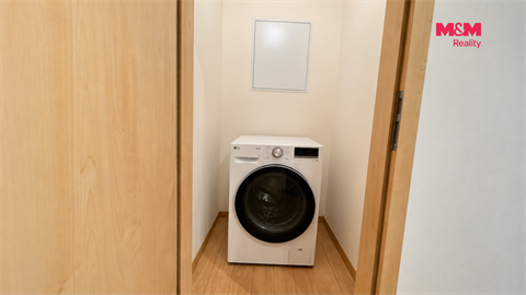 Pronájem bytu 4kk, 117 m² - 12