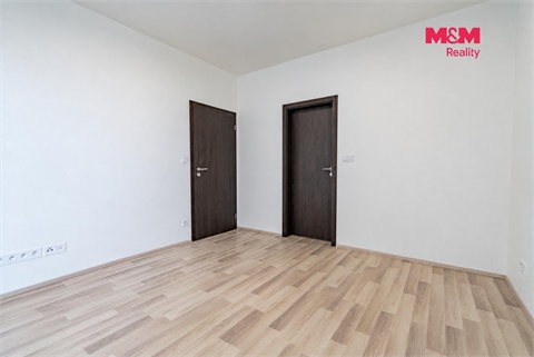 Prodej bytu 3+1, 96 m² - 12