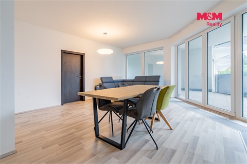Prodej bytu 3+1, 96 m² 8