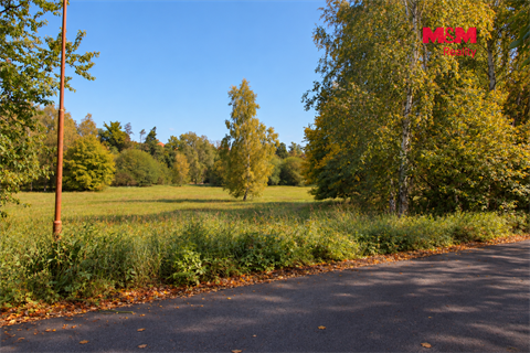 Prodej stavebního pozemku, 1 273 m² 8