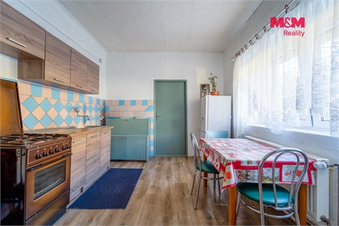 Prodej rodinného domu, 353 m² 4
