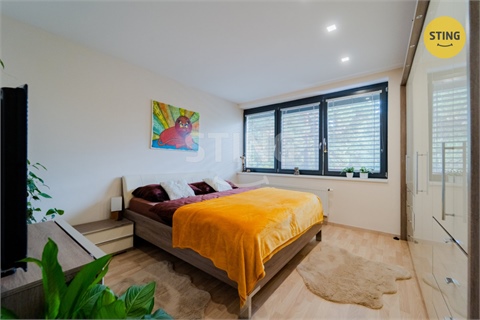 Prodej rodinného domu, 130 m² - 10