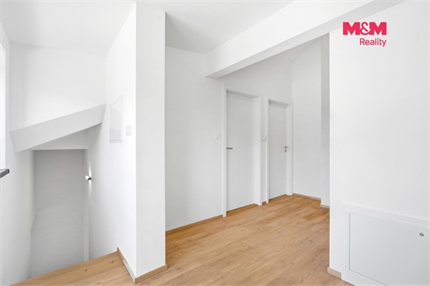 Prodej rodinného domu, 142 m² - 4