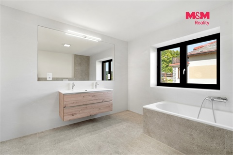 Prodej rodinného domu, 142 m² 10