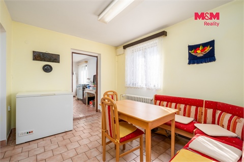 Prodej rodinného domu, 662 m² - 4