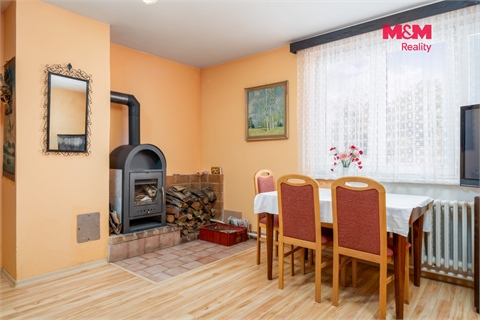 Prodej rodinného domu, 662 m² 2