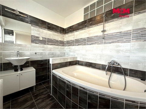 Pronájem bytu 1kk, 28 m² 2