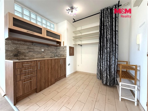 Pronájem bytu 1kk, 28 m² - 4